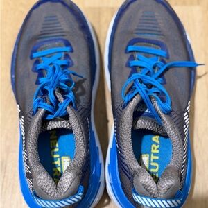 Men’s Hoka Bondi 5 Blue & Grey Size 9 2E
